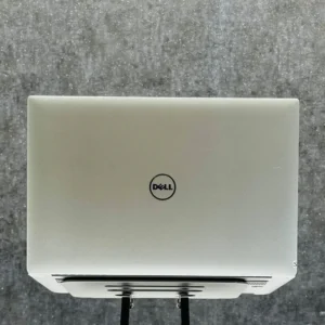 لپ‌تاپ دل 5511 بامشخصات  Cori7 10H 16G 512G 2gb  IRIS 15.6 Inch